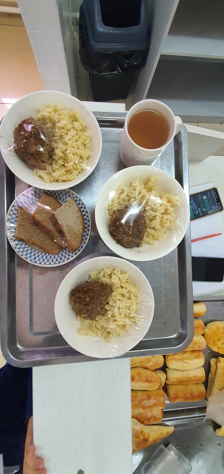 Күнделікті тегін тамақтану мәзірі (08.11.2022)/Ежедневное меню бесплатного питания (08.11.2022)